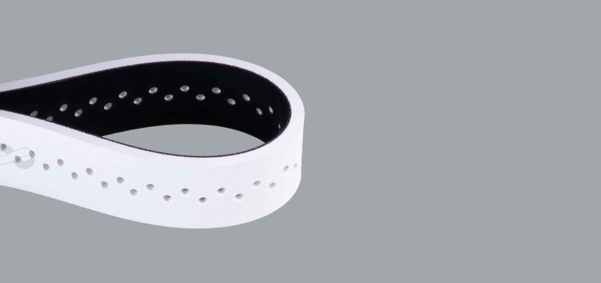flat belt besleme kayışı feeder belt konveyör kutu katlama besleme kayışı gıdaya uygun flat belt endüstriyel flat belt kayış konveyör flat belt sistemleri folder gluer besleme kayışı paketleme makinesi kayışı karton kutu konveyör kayışı otomatik besleme kayışı beyaz flat belt tan flat belt kayışı bej konveyör kayışı hijyenik konveyör bant yüksek performanslı besleme kayışı